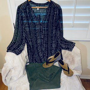 Old Navy 3/4 Sleeve V-Neck Polka Dot Sheer Top